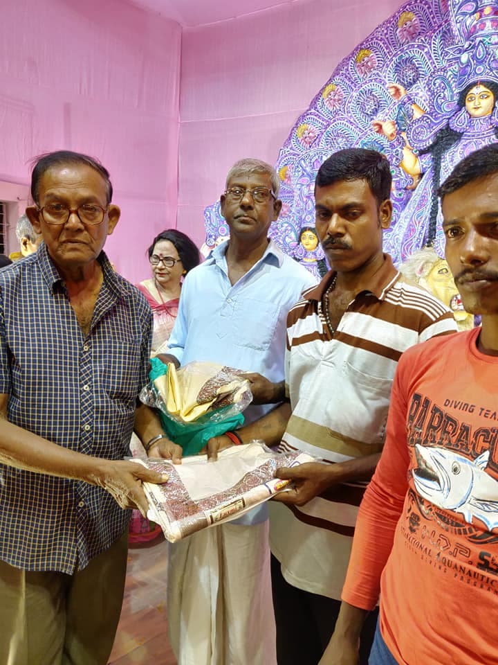 Cloth Distribution for Families